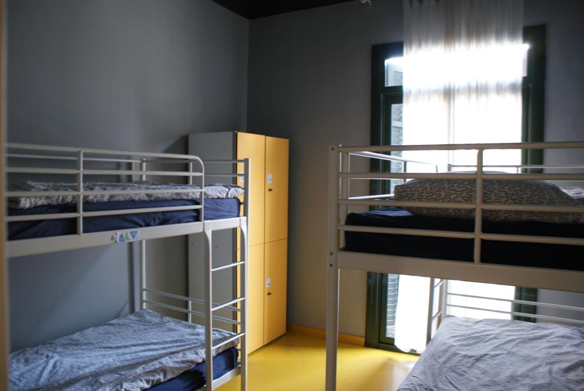 Sleep Green - Certified Eco Youth Hostel Barcelona Szoba fotó